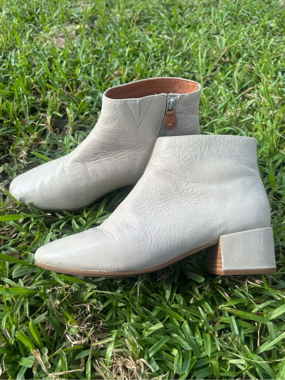 TOMS Ella Bootie Women Size 9